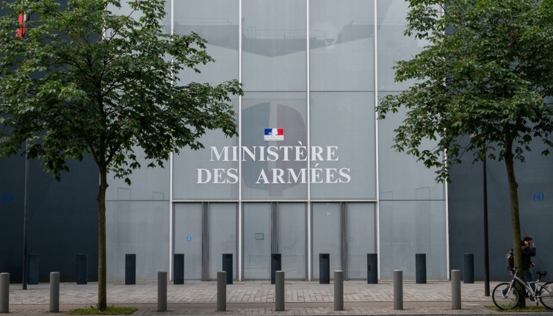 Le bâtiment du ministère des armées, à Paris.