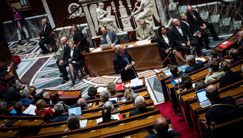 Le premier ministre Michel Barnier, dans l'hémicycle, en octobre 2024.