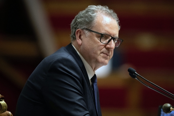 Richard Ferrand serait prêt à modifier les règles relatives à la mobilité des hauts fonctionnaires.